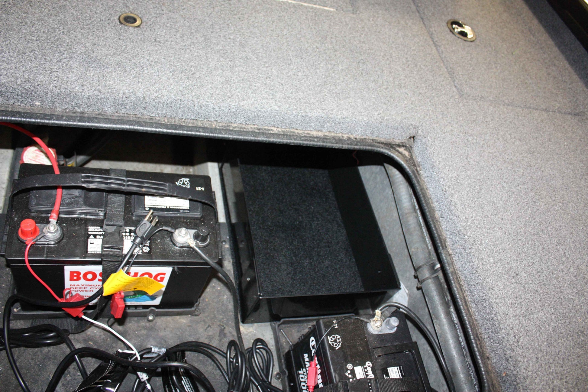 NPDRANG0029  Ranger®  RT 198 BATTERY COMPARTMENT TRAY