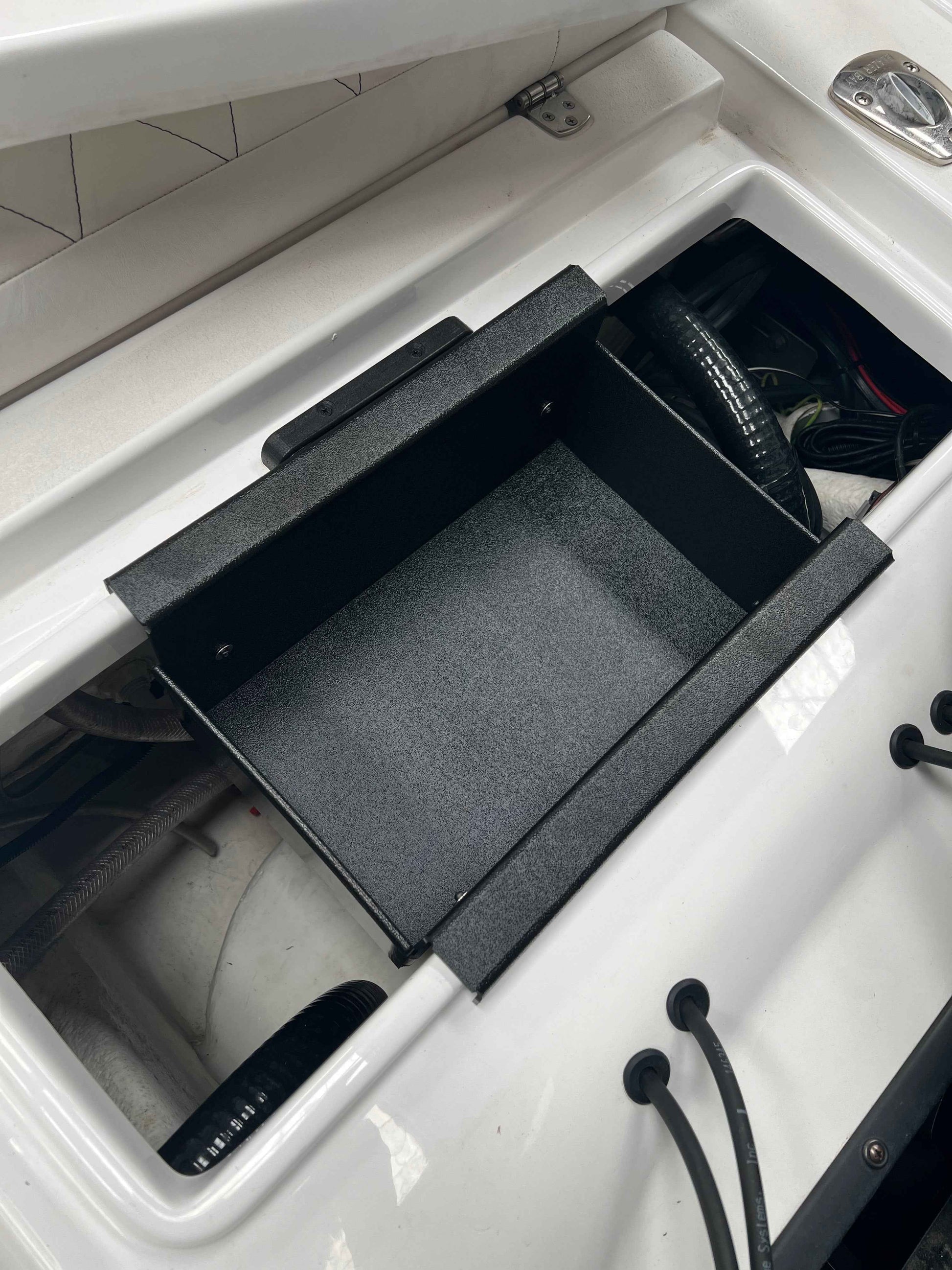 NPDBLAZ0003 BLAZER 675 ULTIMATE BAY  BATTERY COMPARTMENT TRAY
