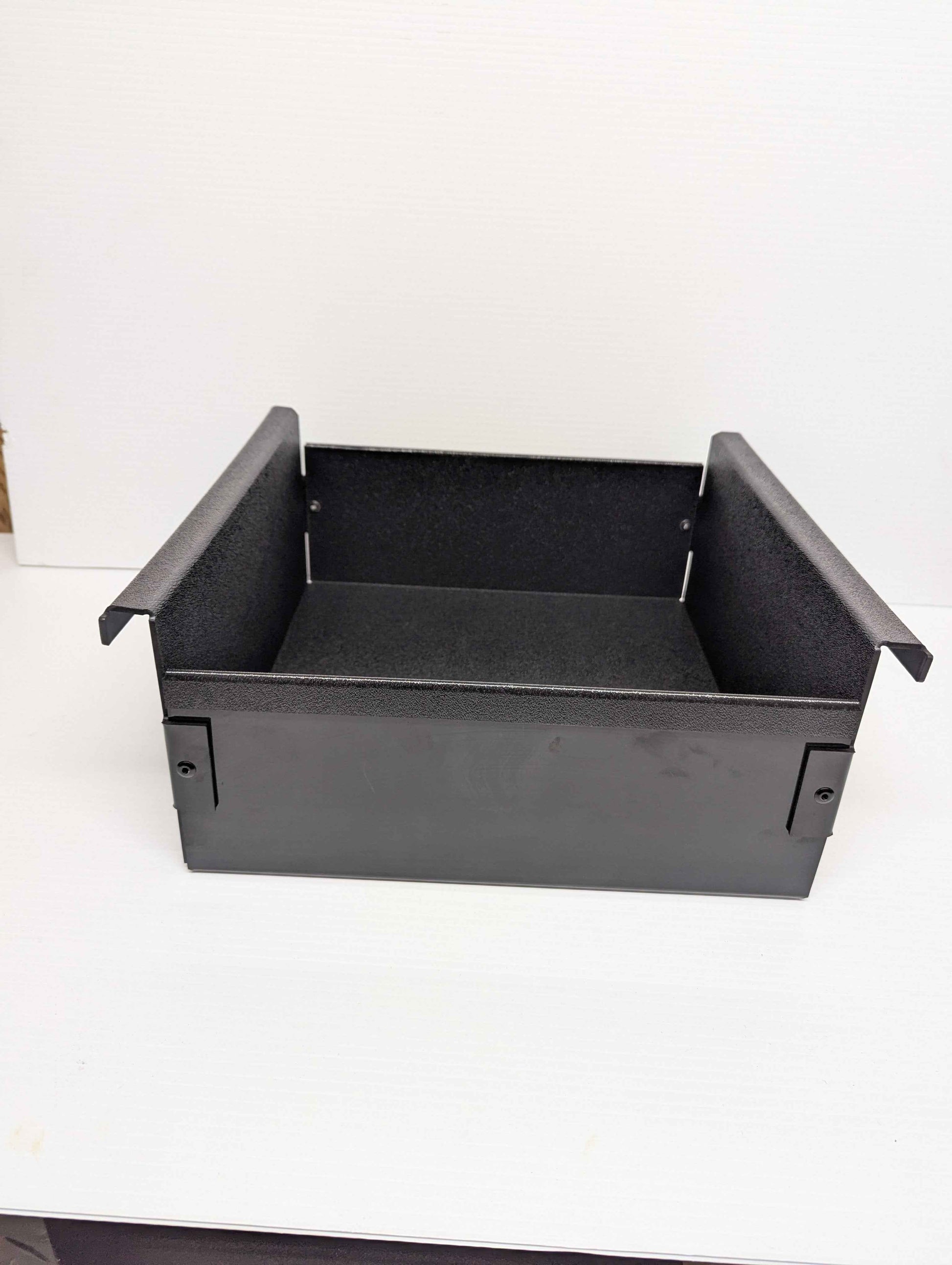 NPDSK0018 Skeeter® iCLASS BATTERY COMPARTMENT TRAY