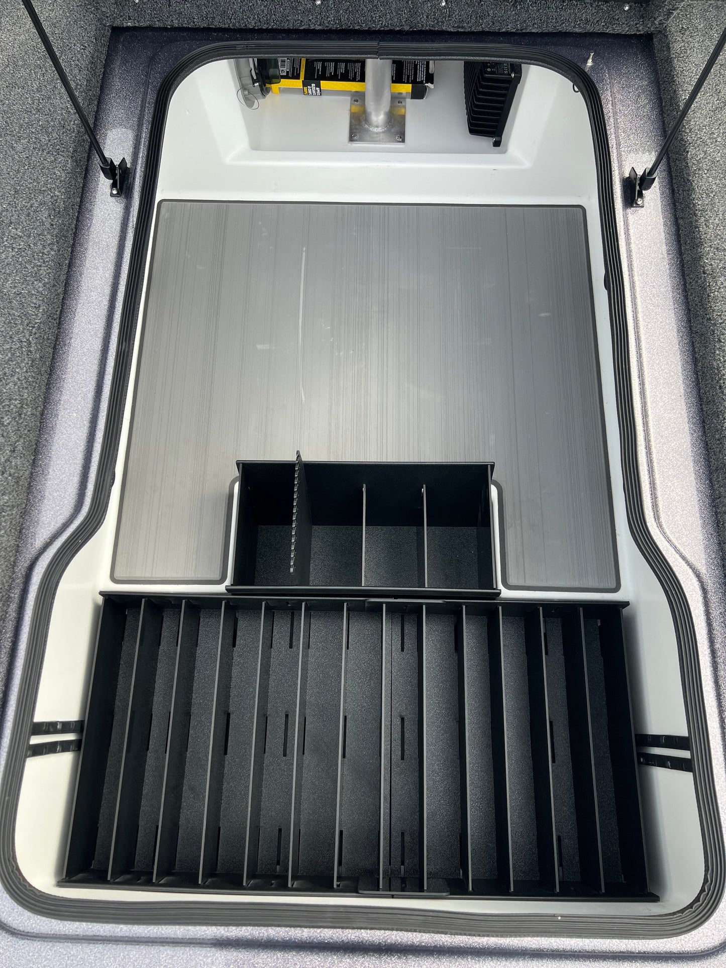 NPDBC0027 2026 LYNX STS CENTER COMPARTMENT (LOWER)